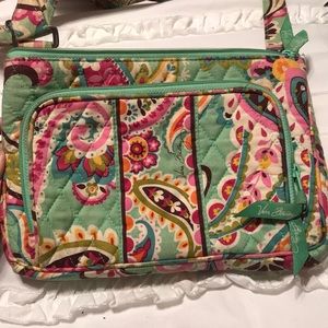 VeraBradley paisley medium crossbody hipster purse